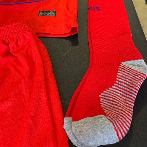 Kids PSG 25/26 Jerseys - Picture 7 of 12